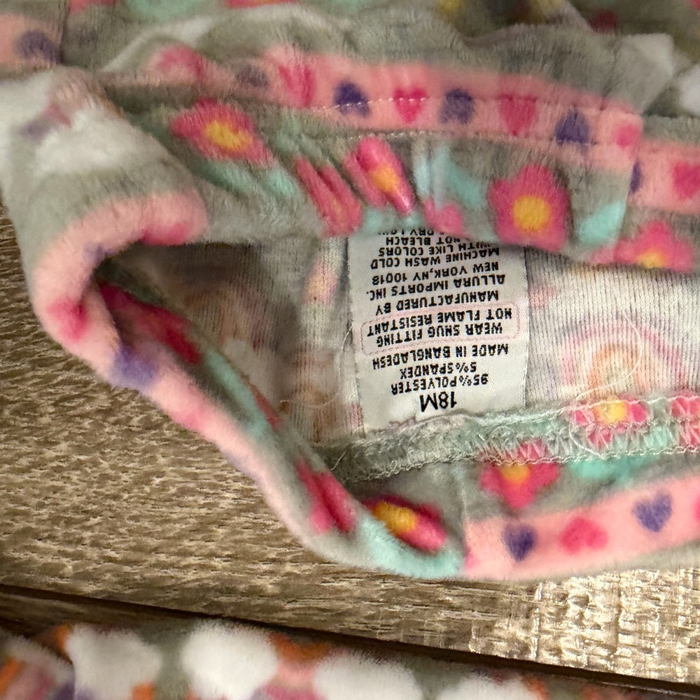 Colorful Patterned Pajama Set - Picture 3 of 4